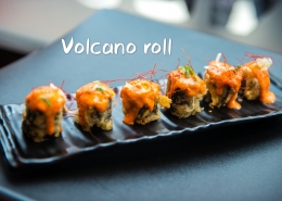 img-1 Volcano roll sushi